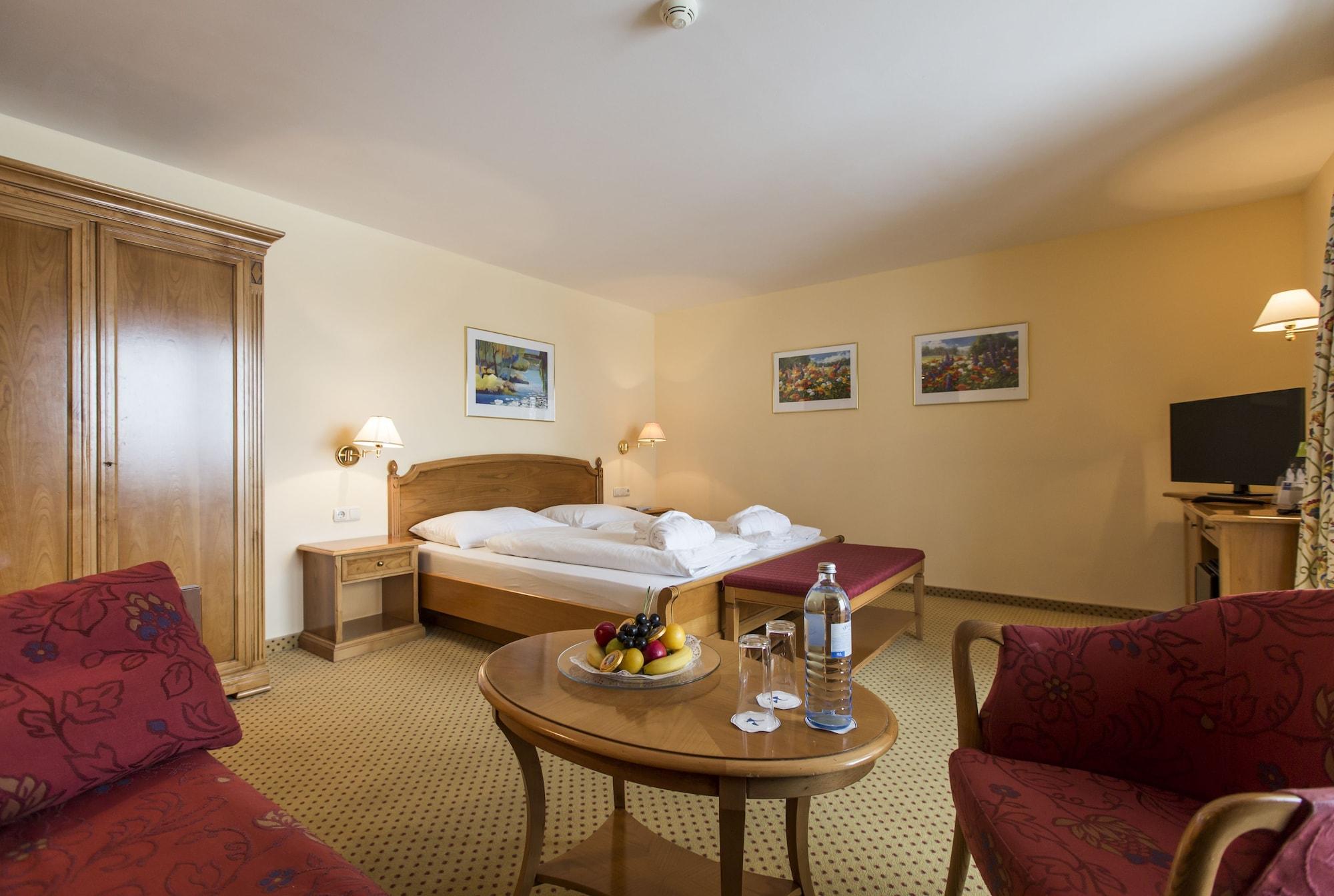 Falkensteiner Aktiv & Familienhotel Cristallo Superior Katschberghohe Bagian luar foto