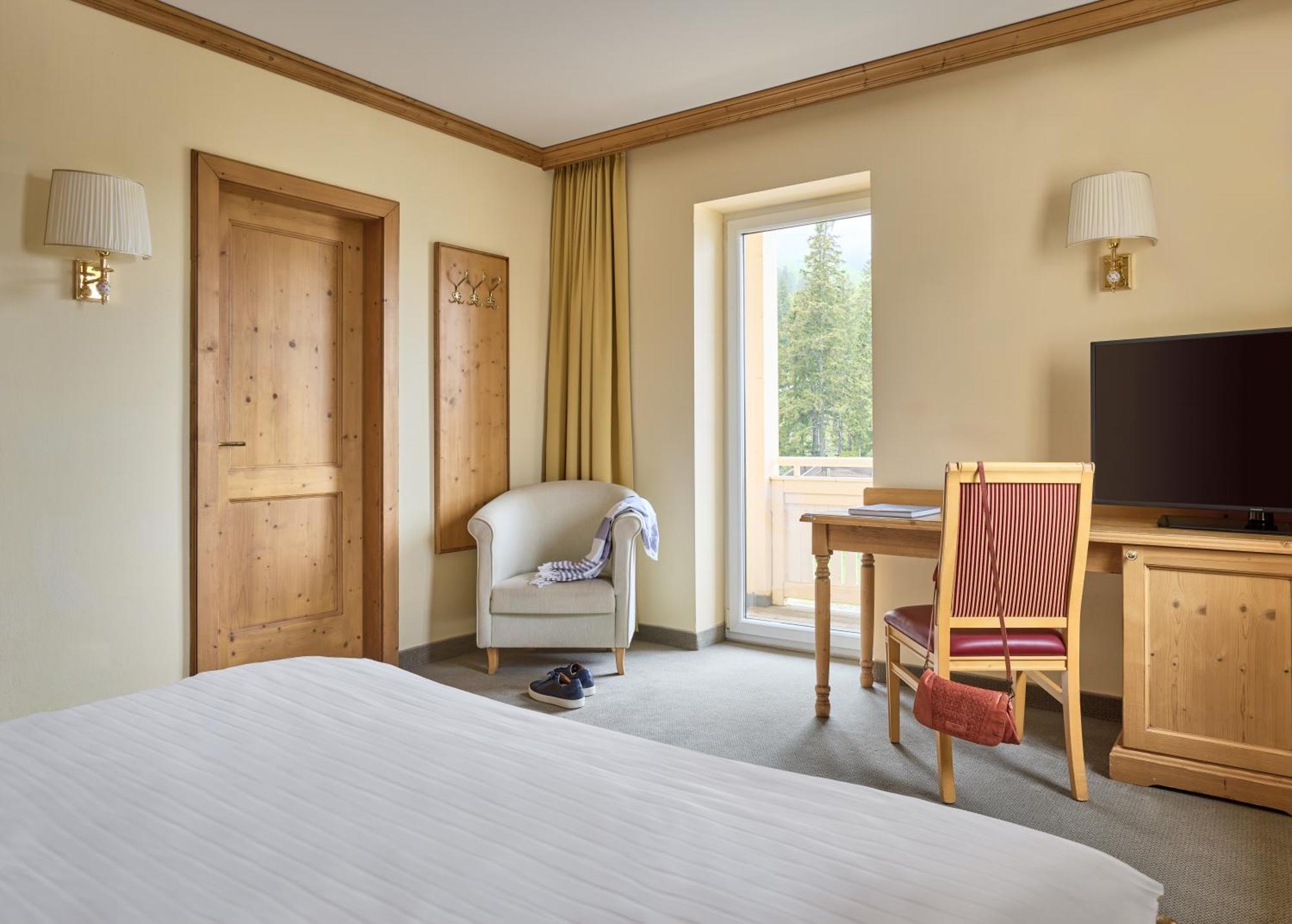 Falkensteiner Aktiv & Familienhotel Cristallo Superior Katschberghohe Bagian luar foto